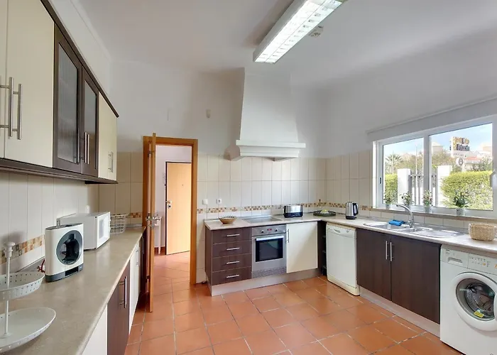 Francella- Relaxing Holidays In An Ideal Location By Dreamvillasalbufeira וילה *